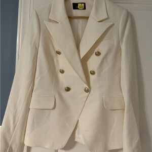 Lefton Cream Blazer with Gold Buttons